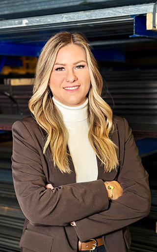 Jessica Holzer Portrait